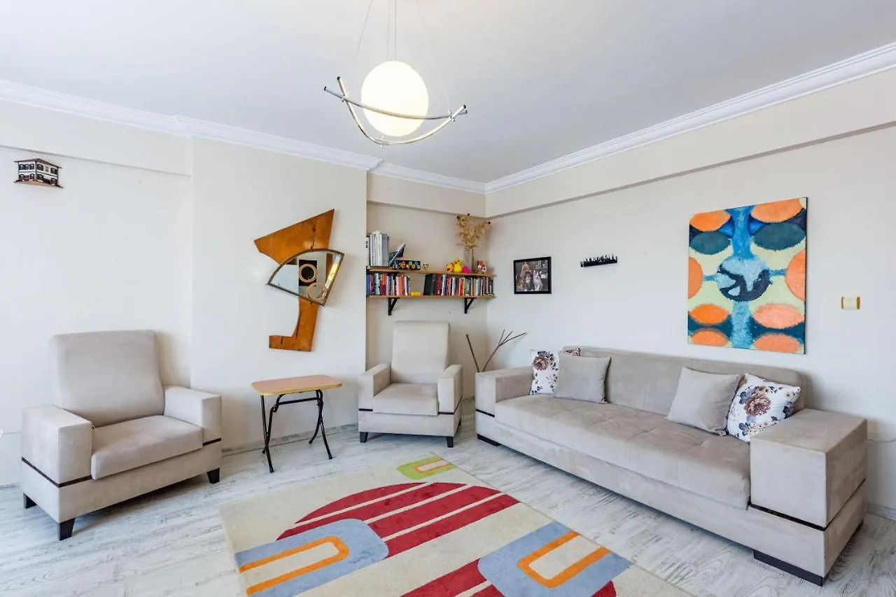 Flat With Shared Pool Near Sabiha Gokcen Airport Apartman Isztambul